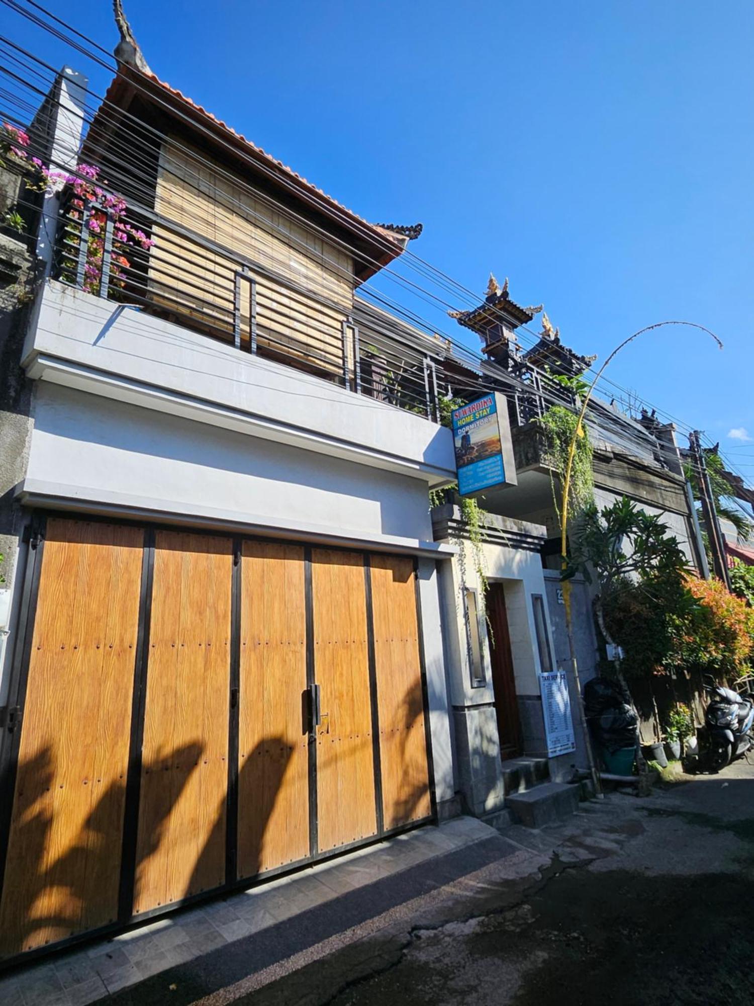 Suwardika & Homestay